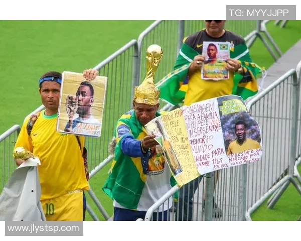 贝利领衔世界足球历史球星排名传奇巅峰与后继者的荣耀较量 贝利领衔世界足球历史球星排名传奇巅峰与后继者的荣耀较量