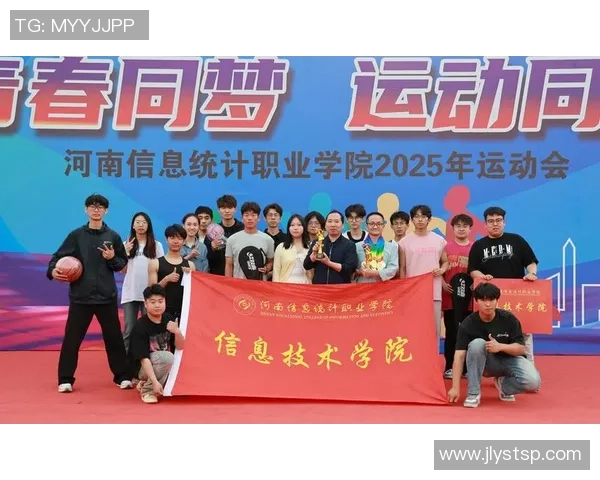 长城足球球星的拼搏故事展现体育精神与团队凝聚力量