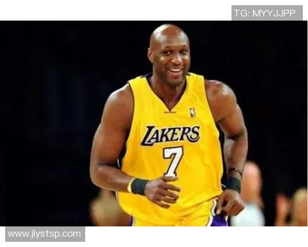 奥多姆：从篮球巨星到人生低谷，再到勇敢崛起的传奇之路